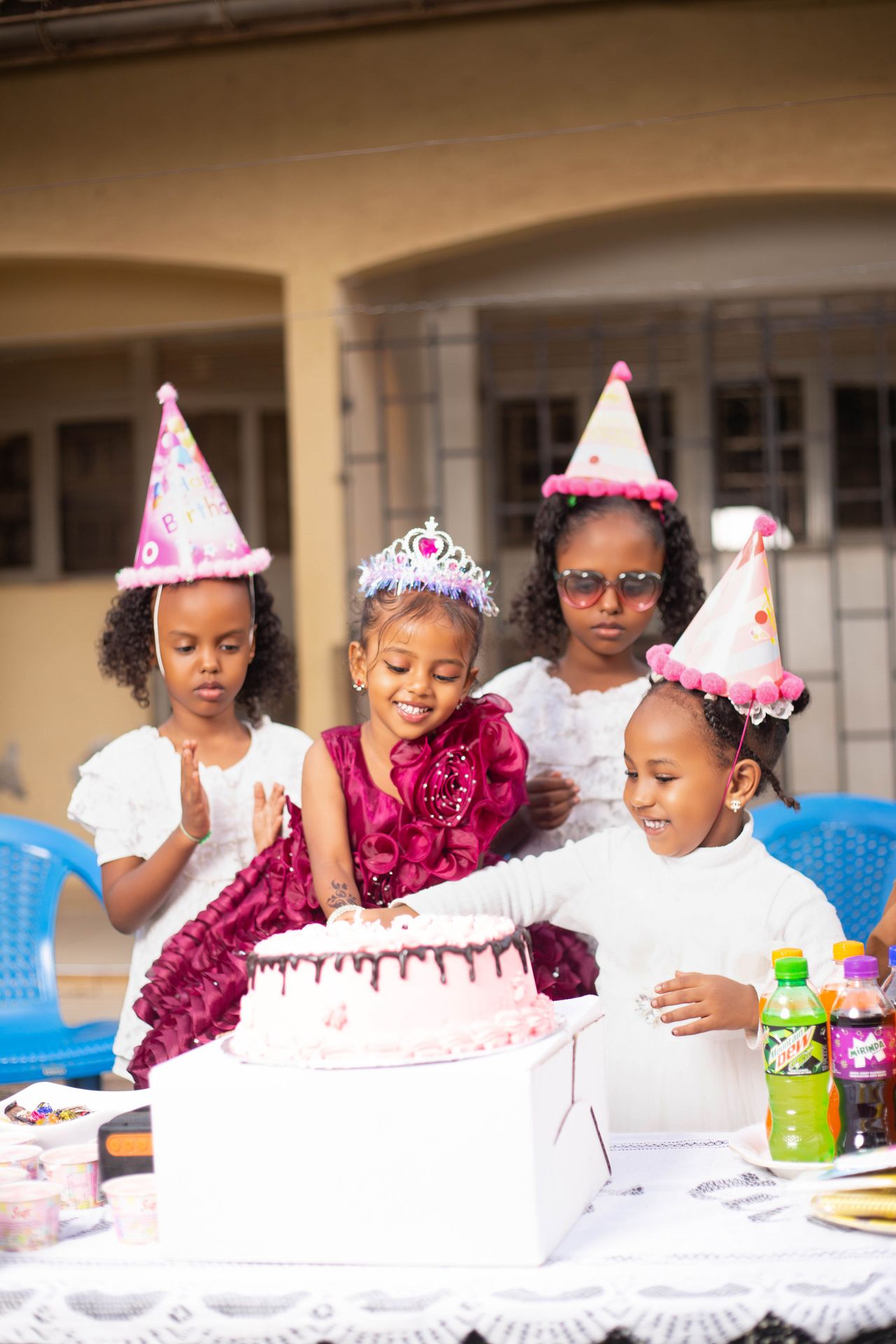Kids birthday party canopy setup